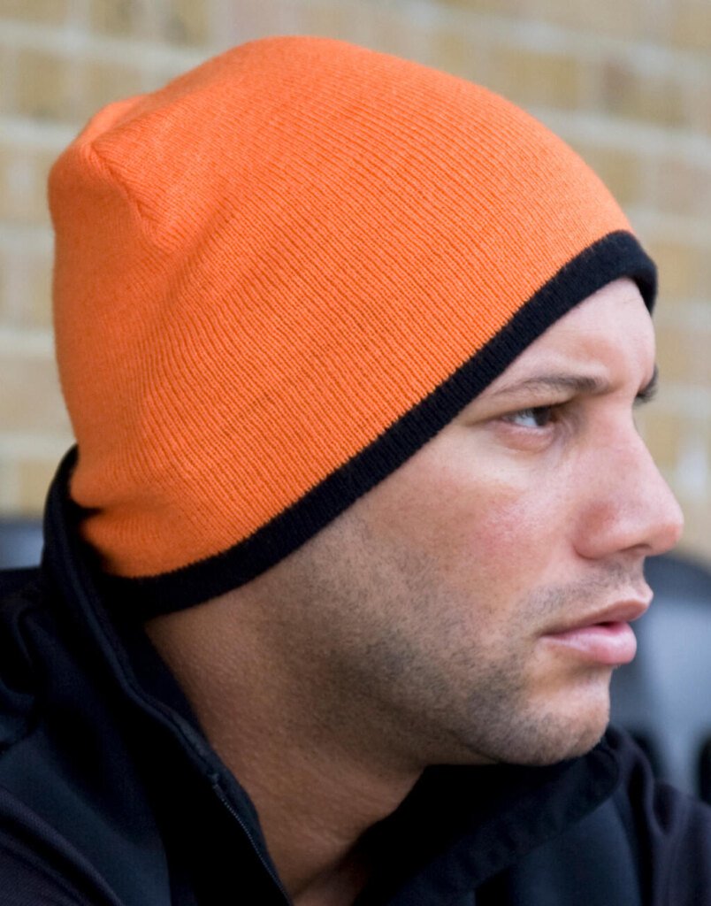 Result Winter Essentials švelni dvipusė kepurė be atraito